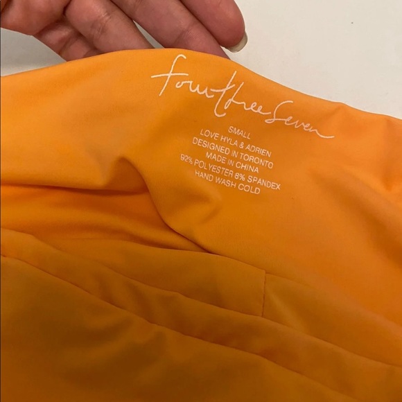 SOLD - 437 Negroni Aubrey Set - Picture 5 of 7